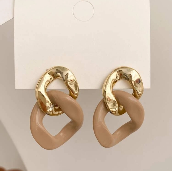 Jewelry - 4/$20 Two Tone Chain Earrings